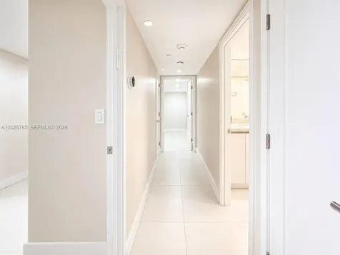 19667 Turnberry Way Aventura FL 33180