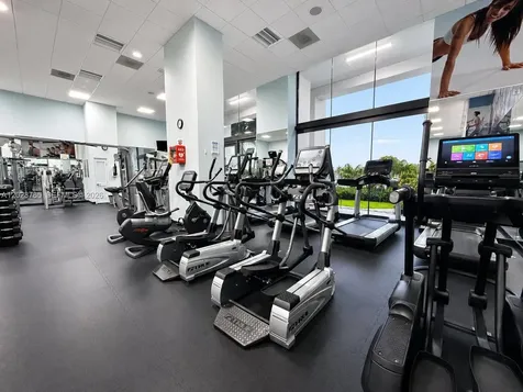 19667 Turnberry Way Aventura FL 33180