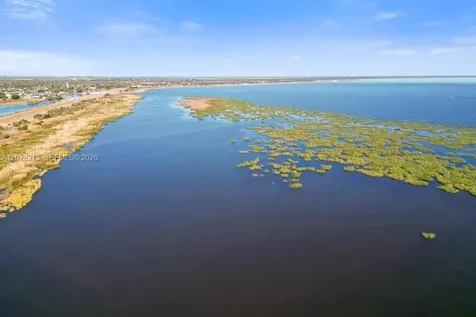 1422 Us Highway 441 Okeechobee FL 34974