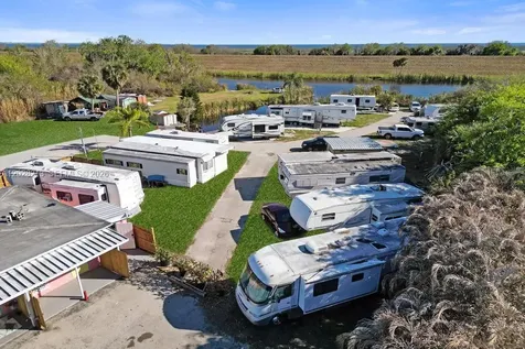 1422 Us Highway 441 Okeechobee FL 34974