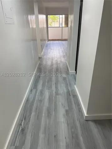 1555 W 44th Place Hialeah FL 33012