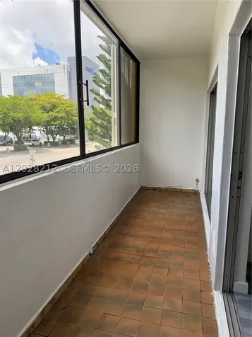 1555 W 44th Place Hialeah FL 33012