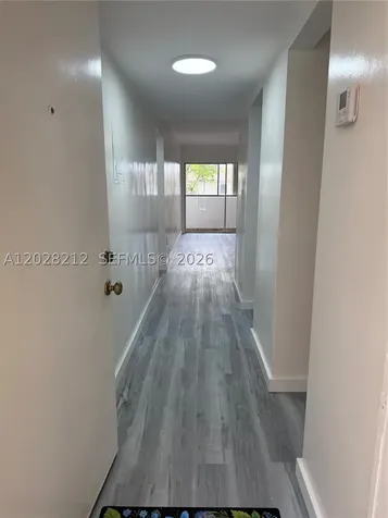 1555 W 44th Place Hialeah FL 33012
