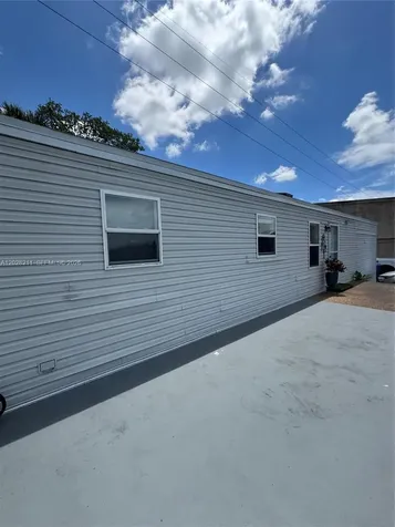 5015 SW 29 Street #60-8 Davie FL 33312