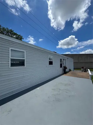 5015 SW 29 Street #60-8 Davie FL 33312