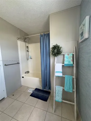 5015 SW 29 Street #60-8 Davie FL 33312