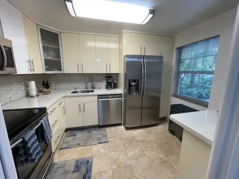 Pompano Beach FL 33069