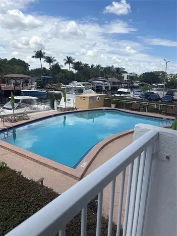 2000 NE 135th Street North Miami FL 33181