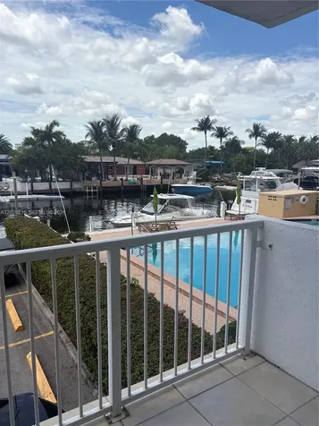 2000 NE 135th Street North Miami FL 33181