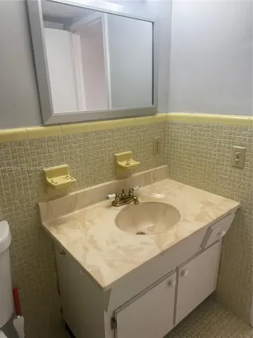 9700 E Bay Harbor Drive Bay Harbor Islands FL 33154