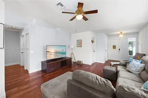 1413 Majesty Terrace Weston FL 33327