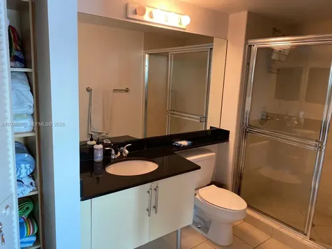31 SE 5th Street Miami FL 33131