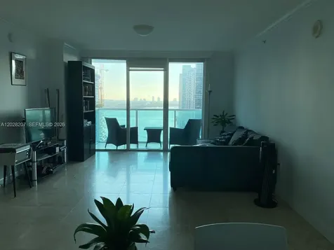 31 SE 5th Street Miami FL 33131
