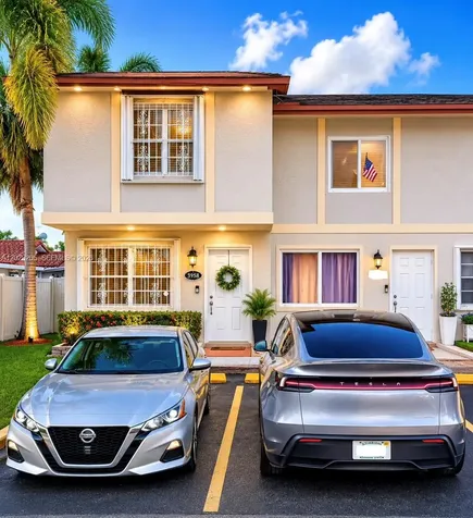 3956 W 9th Court Hialeah FL 33012