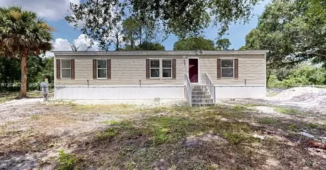 720 N Riverside Street Clewiston FL 33440