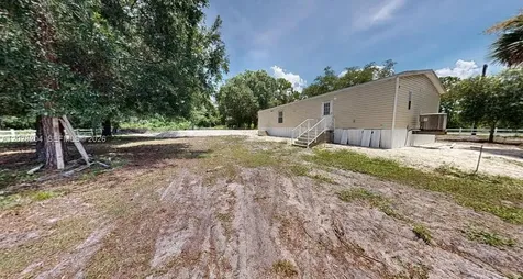720 N Riverside Street Clewiston FL 33440