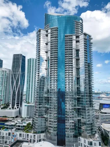 851 NE 1st Avenue Miami FL 33132