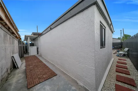 7929 NW 36th Court Miami FL 33147