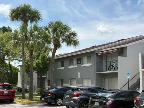 1141 Lake Victoria Drive Palm Beach FL 33411