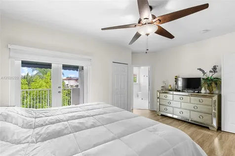 6014 SW 160th Avenue Miami FL 33193