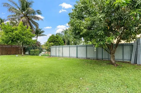 6014 SW 160th Avenue Miami FL 33193