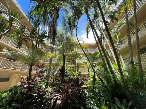 13100 SW 92nd Avenue Miami FL 33176