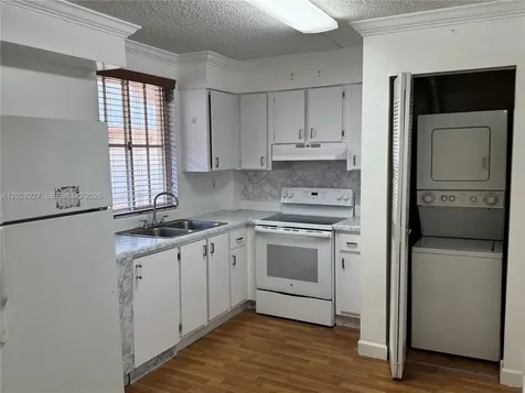 6195 NW 186th Street Hialeah FL 33015