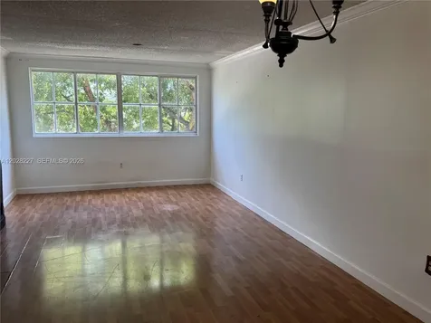6195 NW 186th Street Hialeah FL 33015