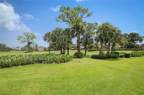 9229 SE Riverfront Terrace Jupiter FL 33469