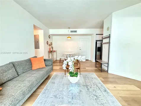 500 NE 29th Street Miami FL 33137