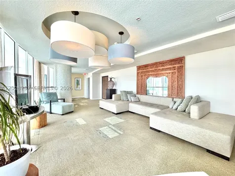 500 NE 29th Street Miami FL 33137