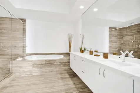 15901 Collins Avenue Sunny Isles Beach FL 33160