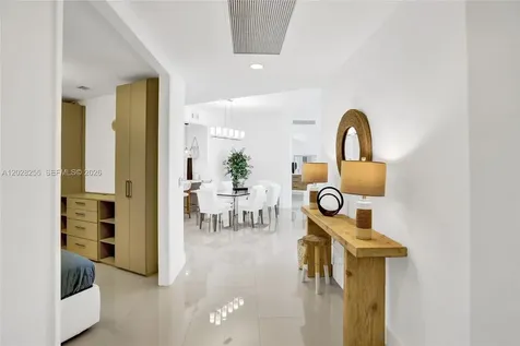 15901 Collins Avenue Sunny Isles Beach FL 33160