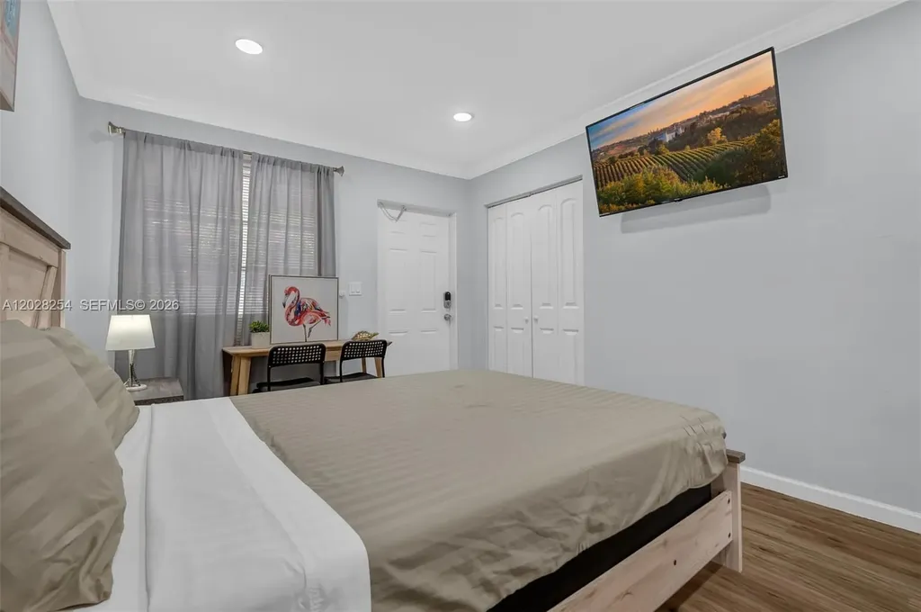 1716 SW 11th Court Fort Lauderdale FL 33312