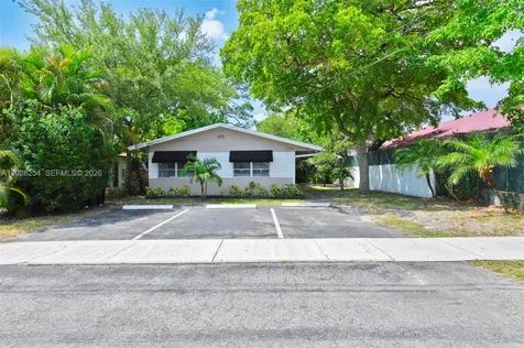 1716 SW 11th Court Fort Lauderdale FL 33312