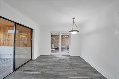 417 SE 4th Street Dania Beach FL 33004