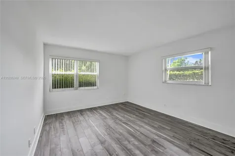 417 SE 4th Street Dania Beach FL 33004