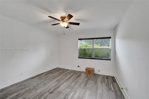 417 SE 4th Street Dania Beach FL 33004