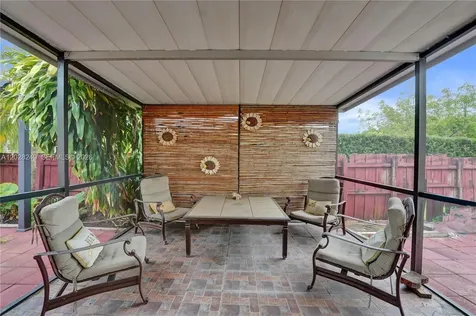 417 SE 4th Street Dania Beach FL 33004