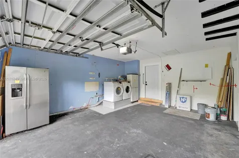417 SE 4th Street Dania Beach FL 33004