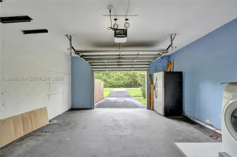 417 SE 4th Street Dania Beach FL 33004