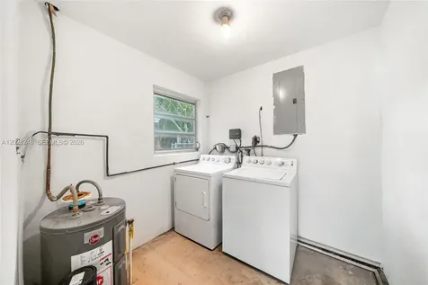 331 NE 42nd Court Oakland Park FL 33334