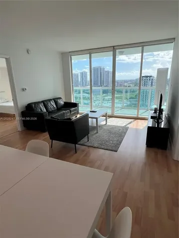 1800 N Bayshore Drive Miami FL 33132