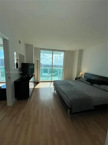 1800 N Bayshore Drive Miami FL 33132