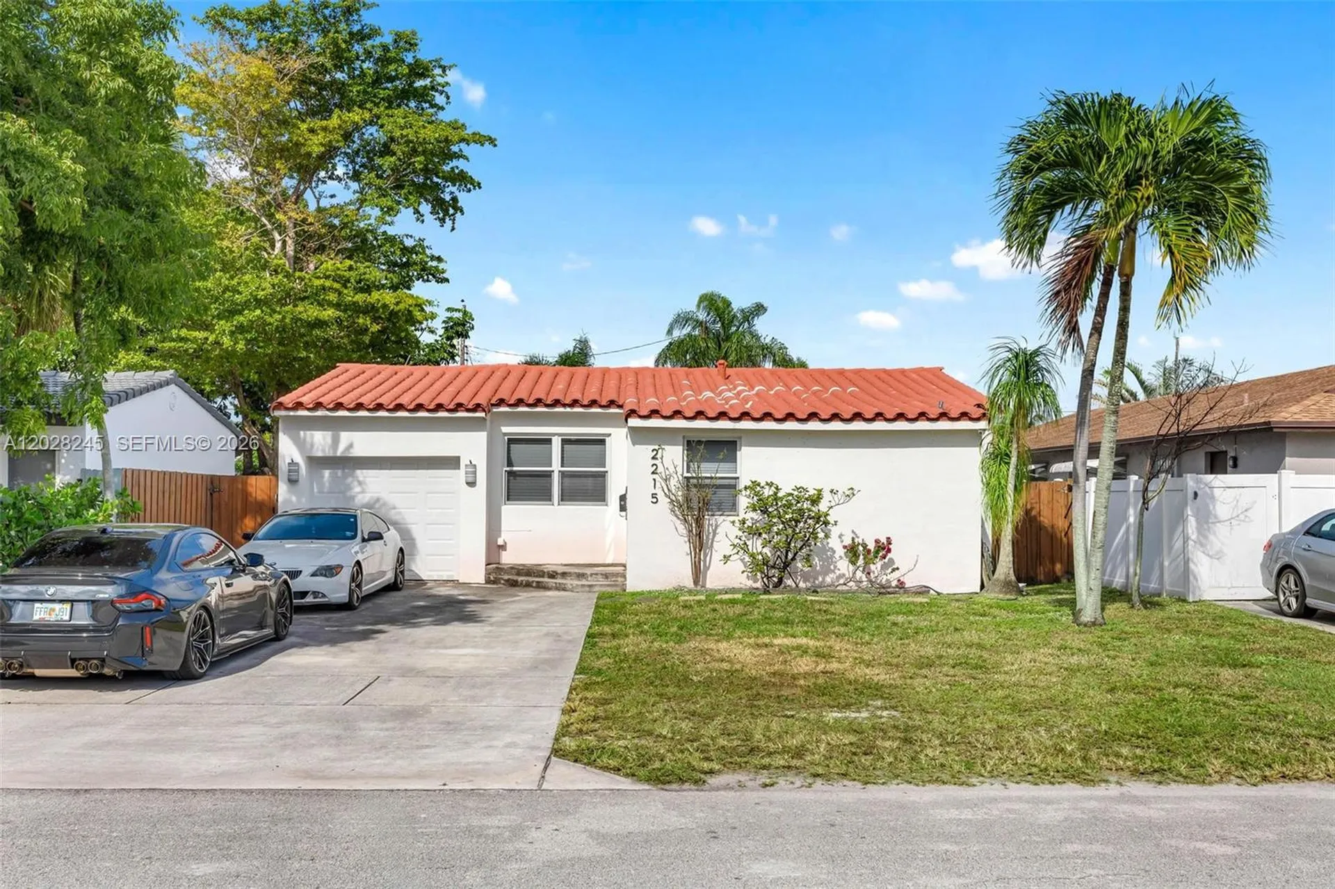 2215 Cleveland Street Hollywood FL 33020