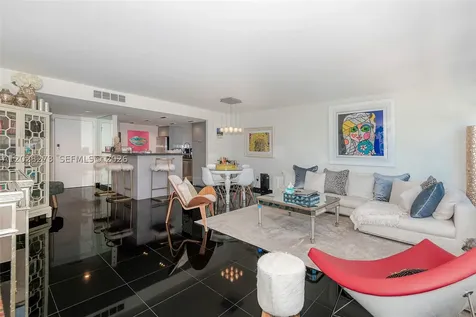 11 Island Avenue Miami Beach FL 33139
