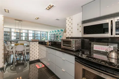 11 Island Avenue Miami Beach FL 33139