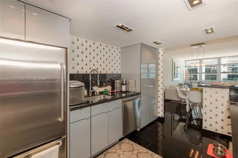 11 Island Avenue Miami Beach FL 33139