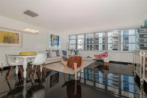11 Island Avenue Miami Beach FL 33139