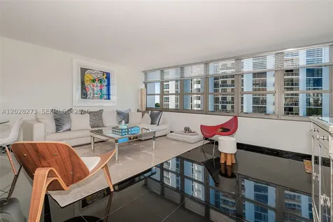 11 Island Avenue Miami Beach FL 33139